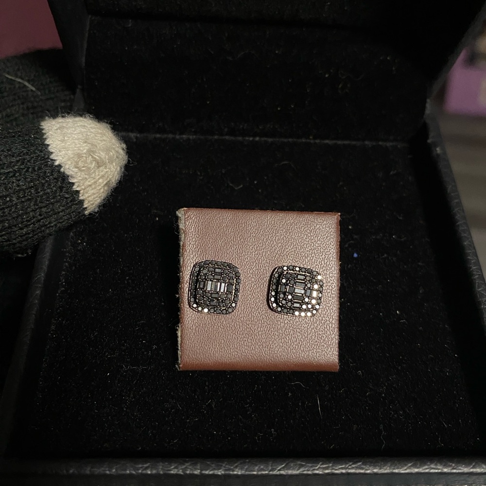 2 ct MOISSANITE earrings VS black diamonds. d color on 925 silver